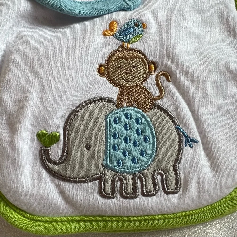 New Baby Bib / Burp Cloth Set
